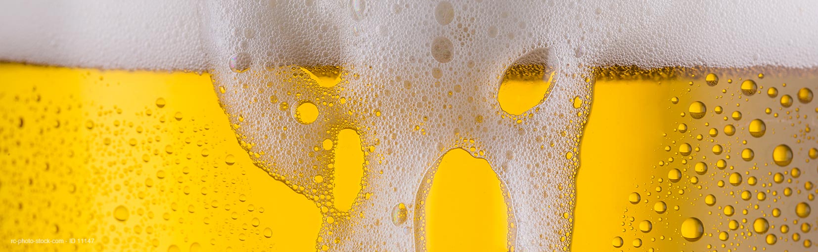 overflowing beer, banner size from © rcfotostock